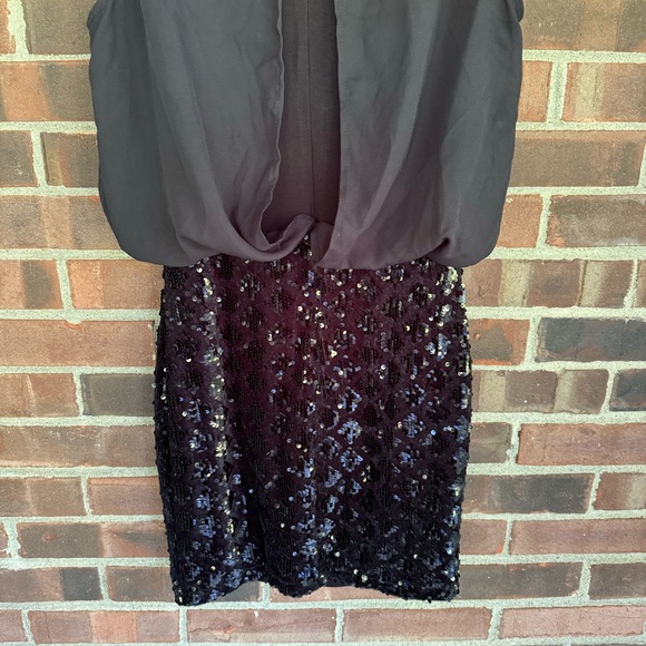 Black Sequined Short Sleeve Party Dress Women’s Size Small Regular NWOT - Picture 7 of 8